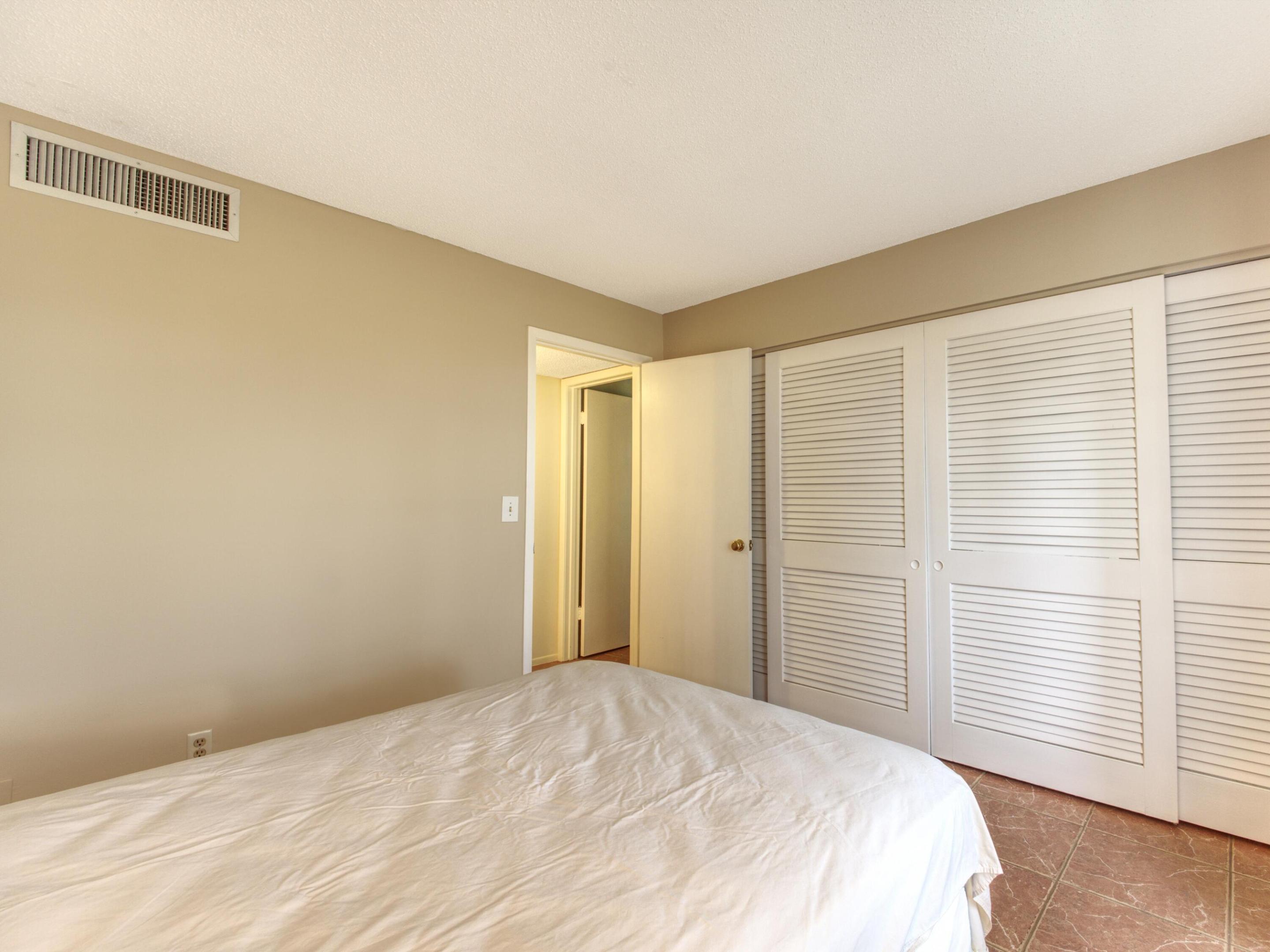 2580 Boundbrook Boulevard 101