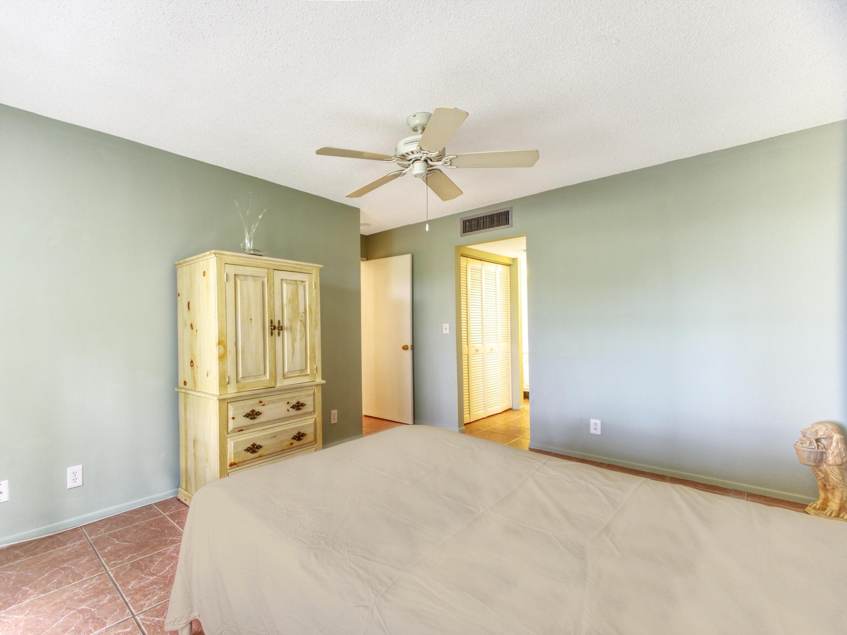 2580 Boundbrook Boulevard 101