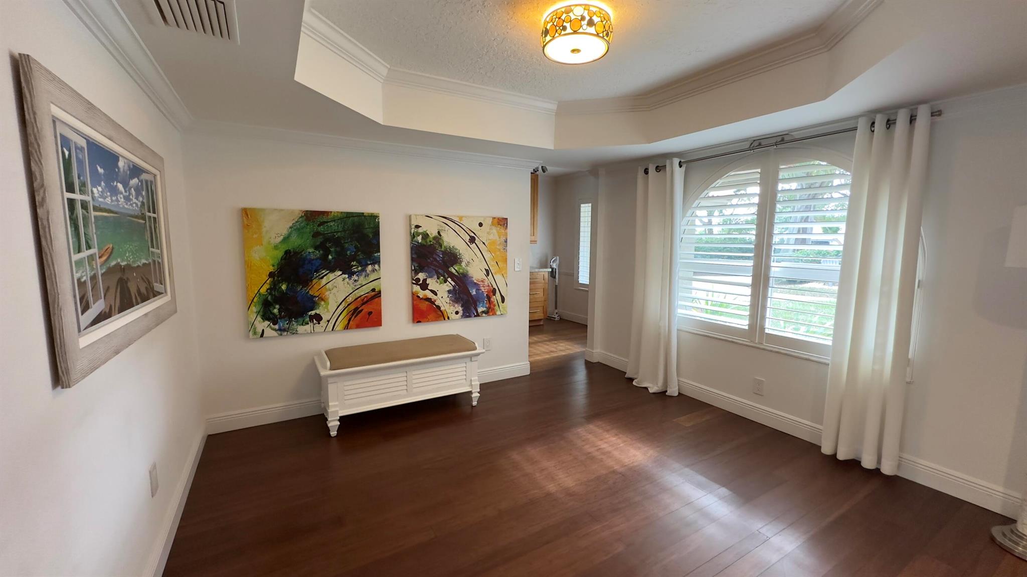 22758 Pinewood Court