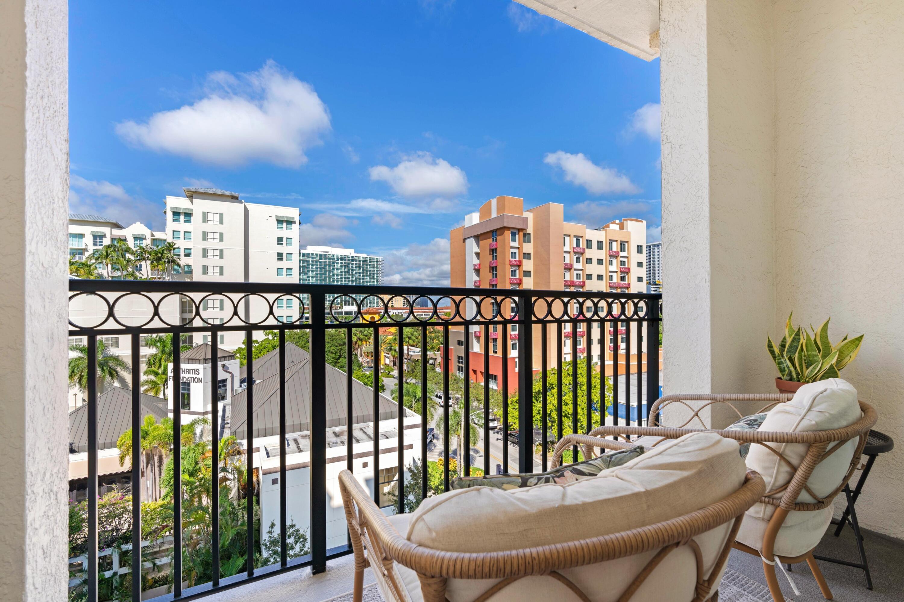 600 S Dixie Highway 619