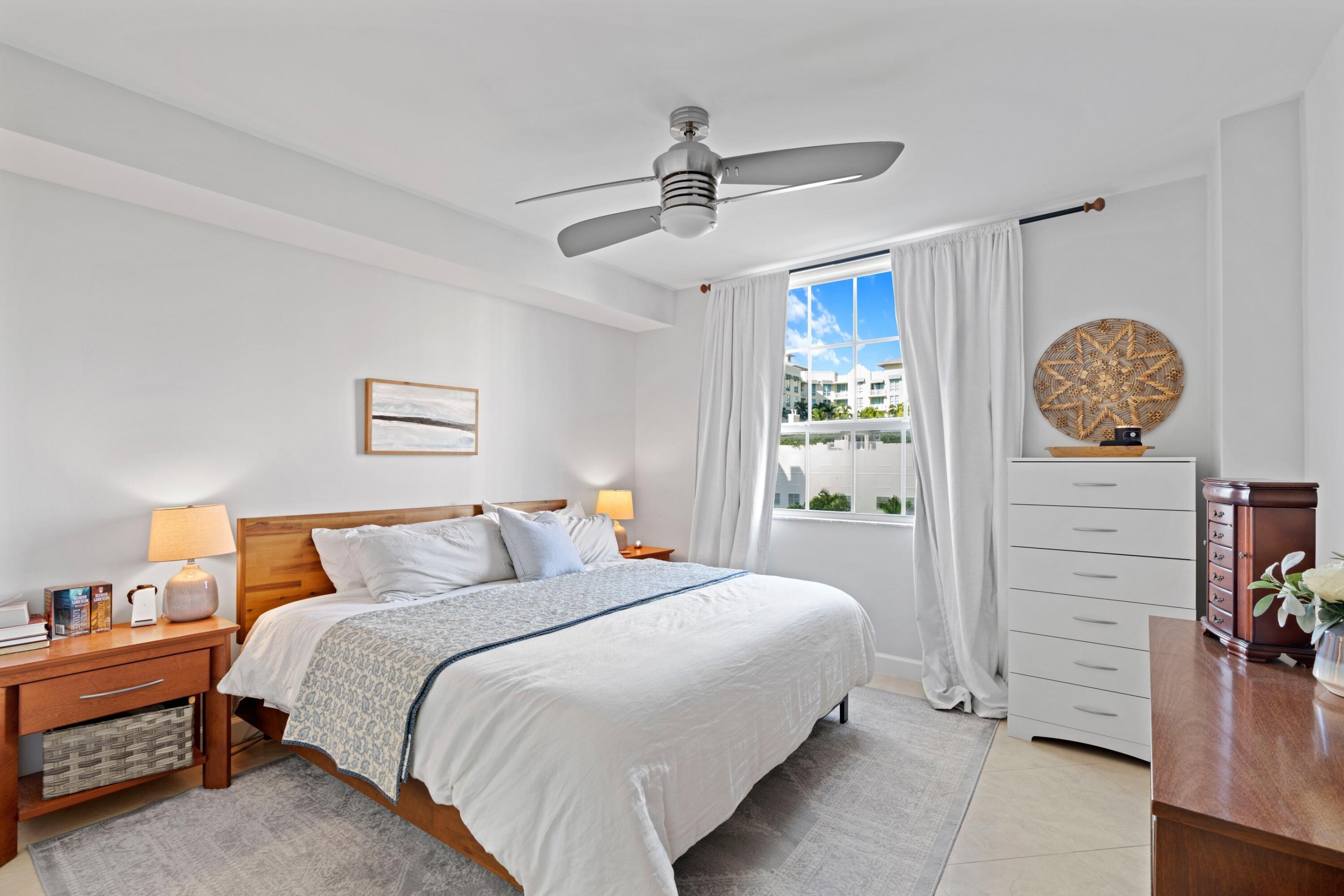 600 S Dixie Highway 619