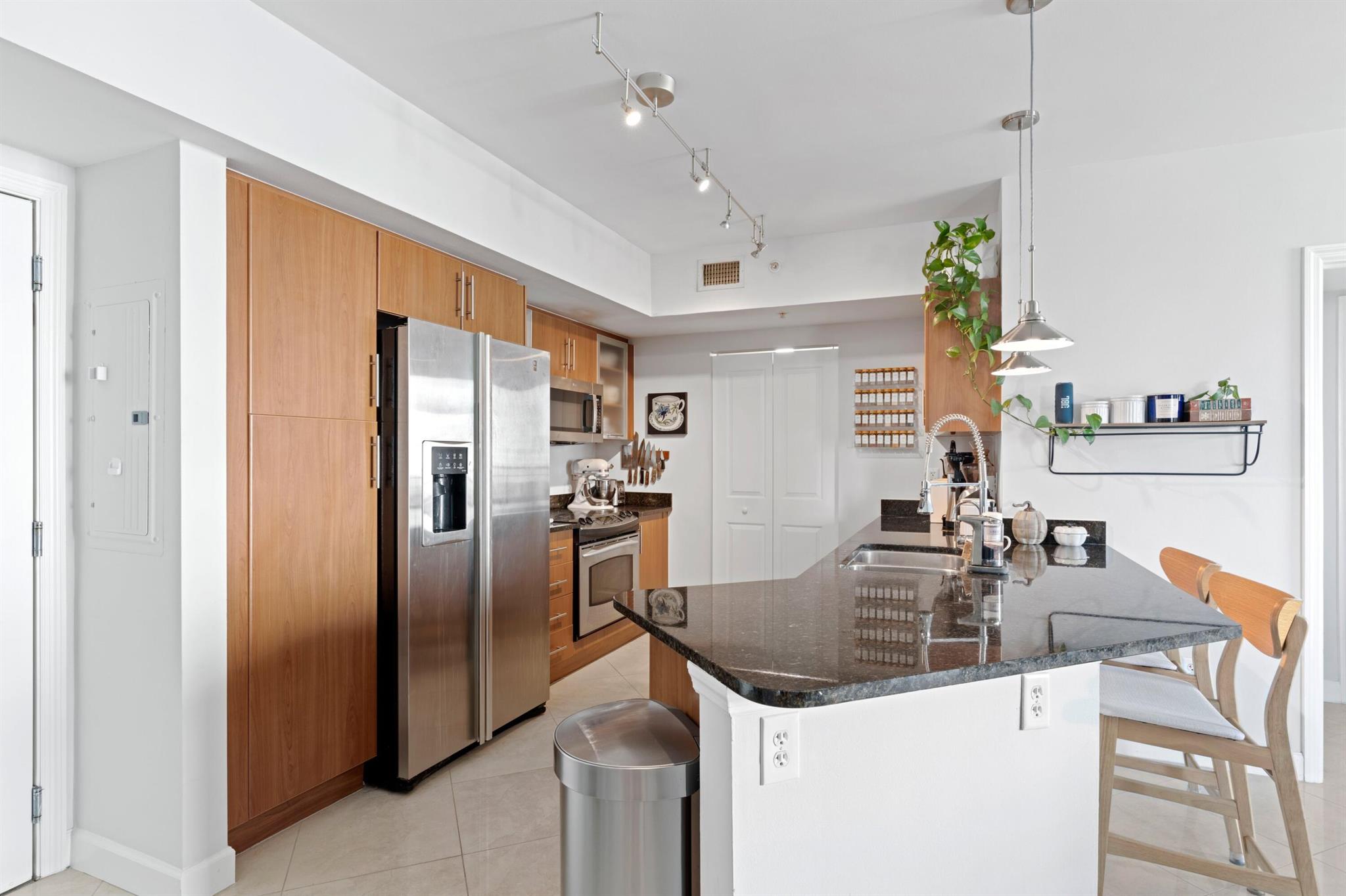 600 S Dixie Highway 619