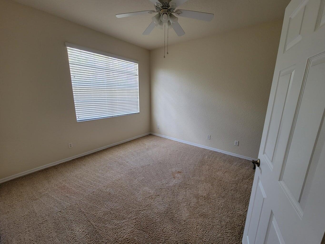 3031 SE Lexington Lakes Drive 203