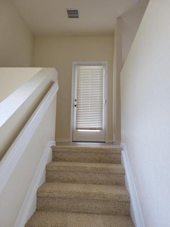 3031 SE Lexington Lakes Drive 203