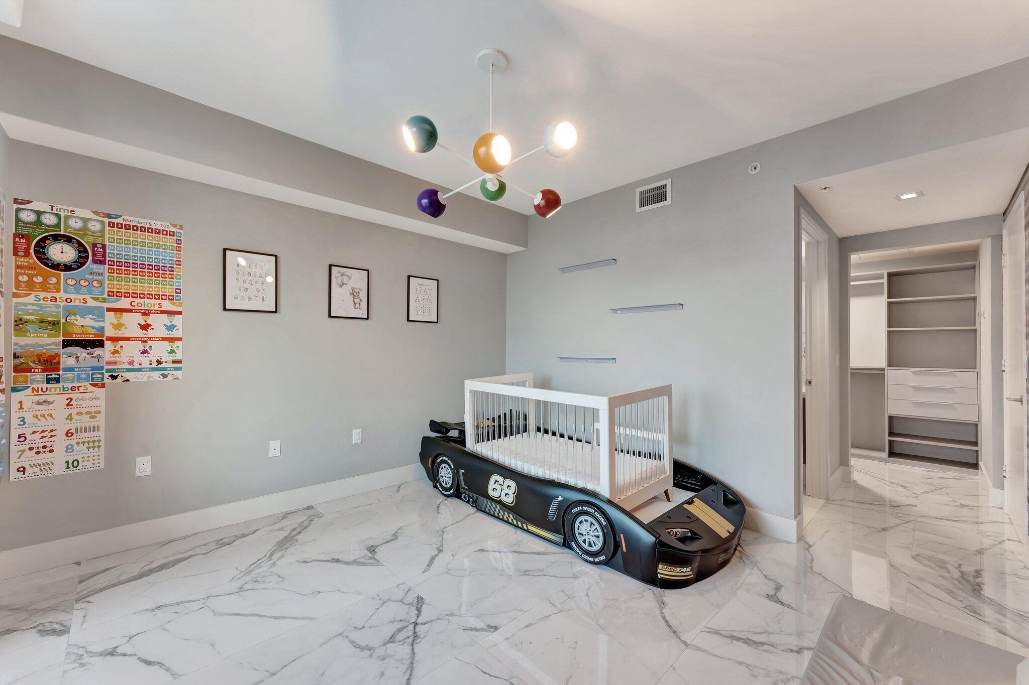 300 Sunny Isles Boulevard Boulevard 4-2205, Sunny Isles Beach Unit: 4-2205