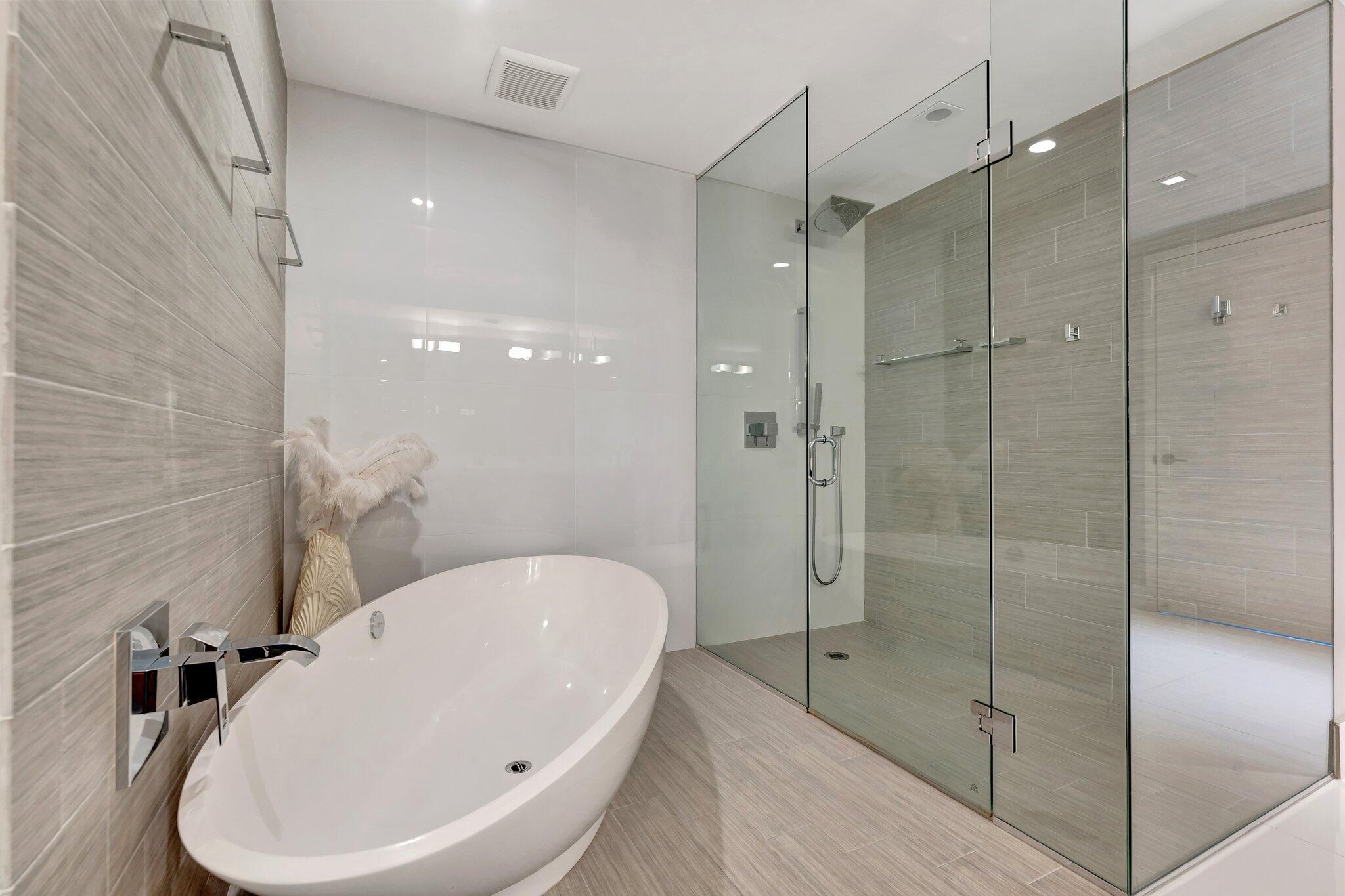300 Sunny Isles Boulevard Boulevard 4-2205, Sunny Isles Beach Unit: 4-2205