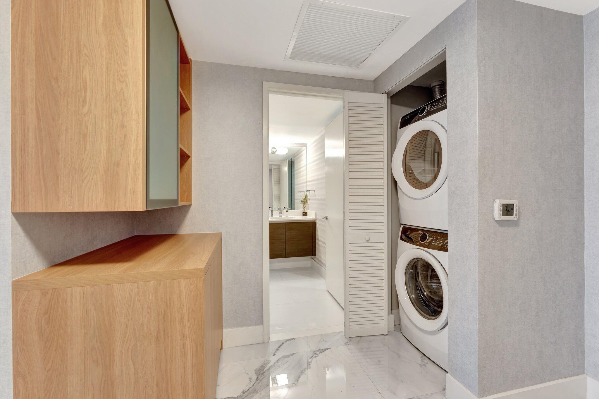 300 Sunny Isles Boulevard Boulevard 4-2205, Sunny Isles Beach Unit: 4-2205