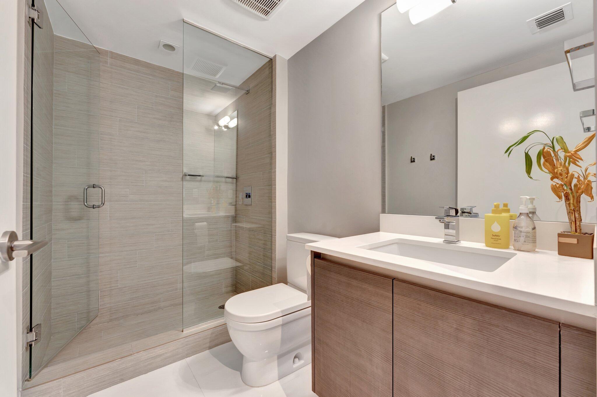 300 Sunny Isles Boulevard Boulevard 4-2205, Sunny Isles Beach Unit: 4-2205