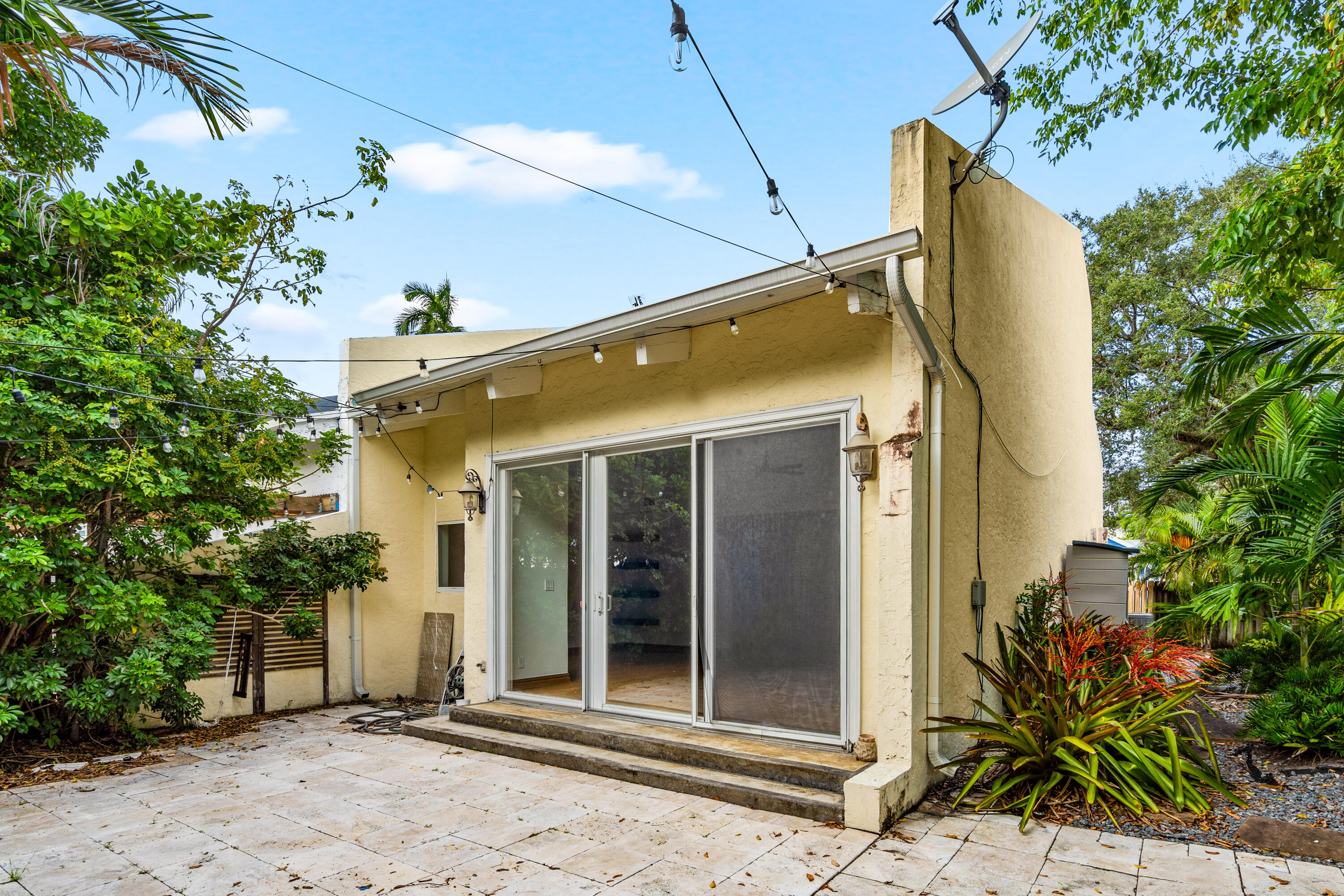 1270 SE 2nd Street, Fort Lauderdale