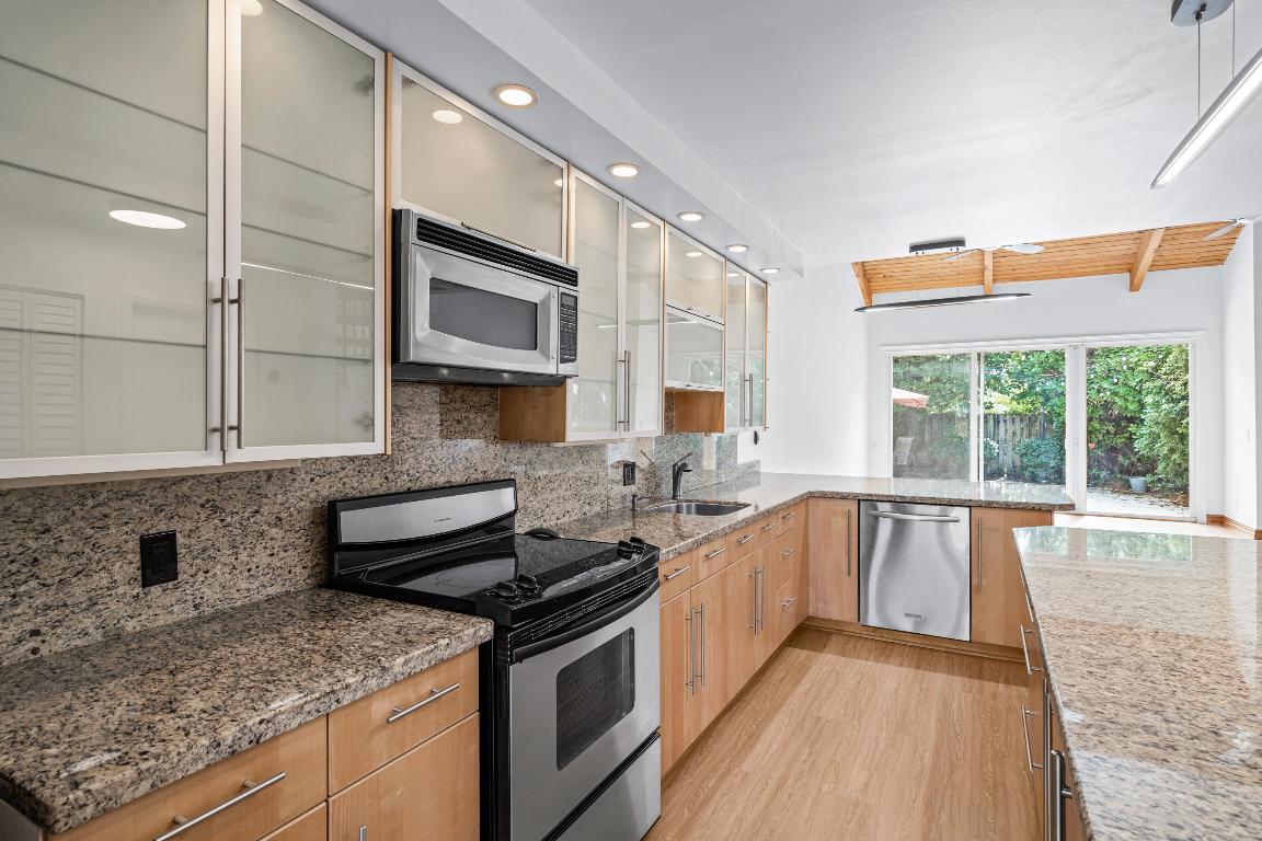 1270 SE 2nd Street, Fort Lauderdale