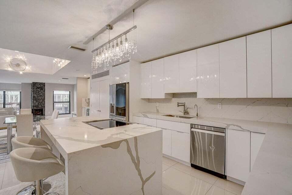 1127 Boca Cove Lane 3