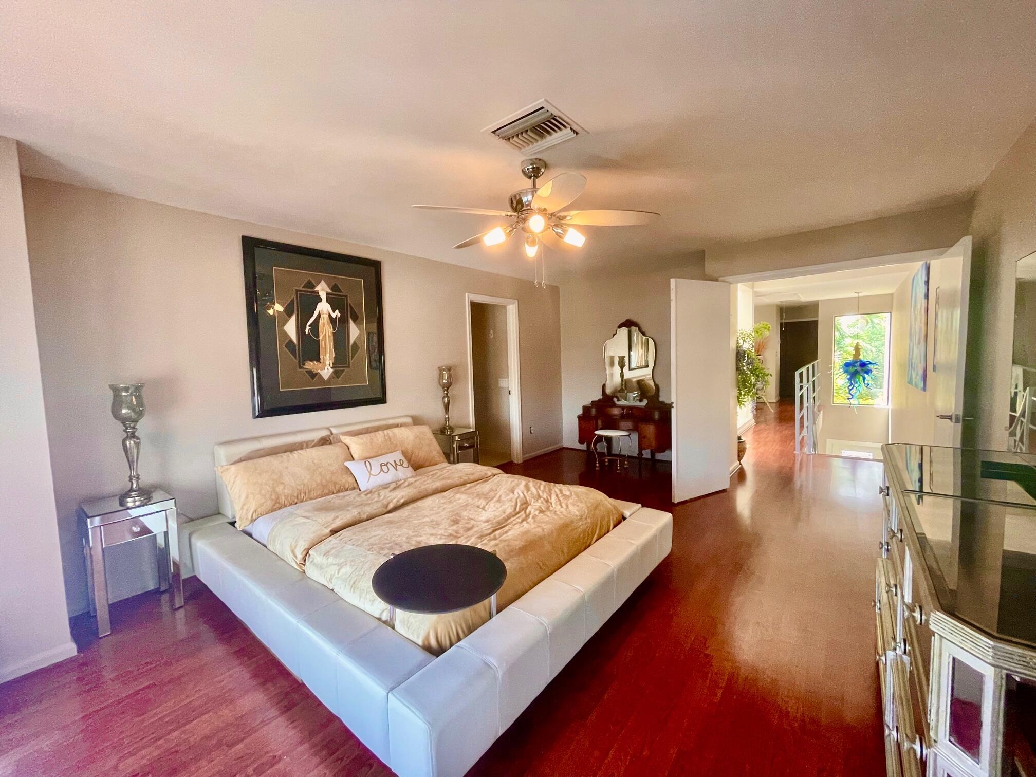 1127 Boca Cove Lane 3