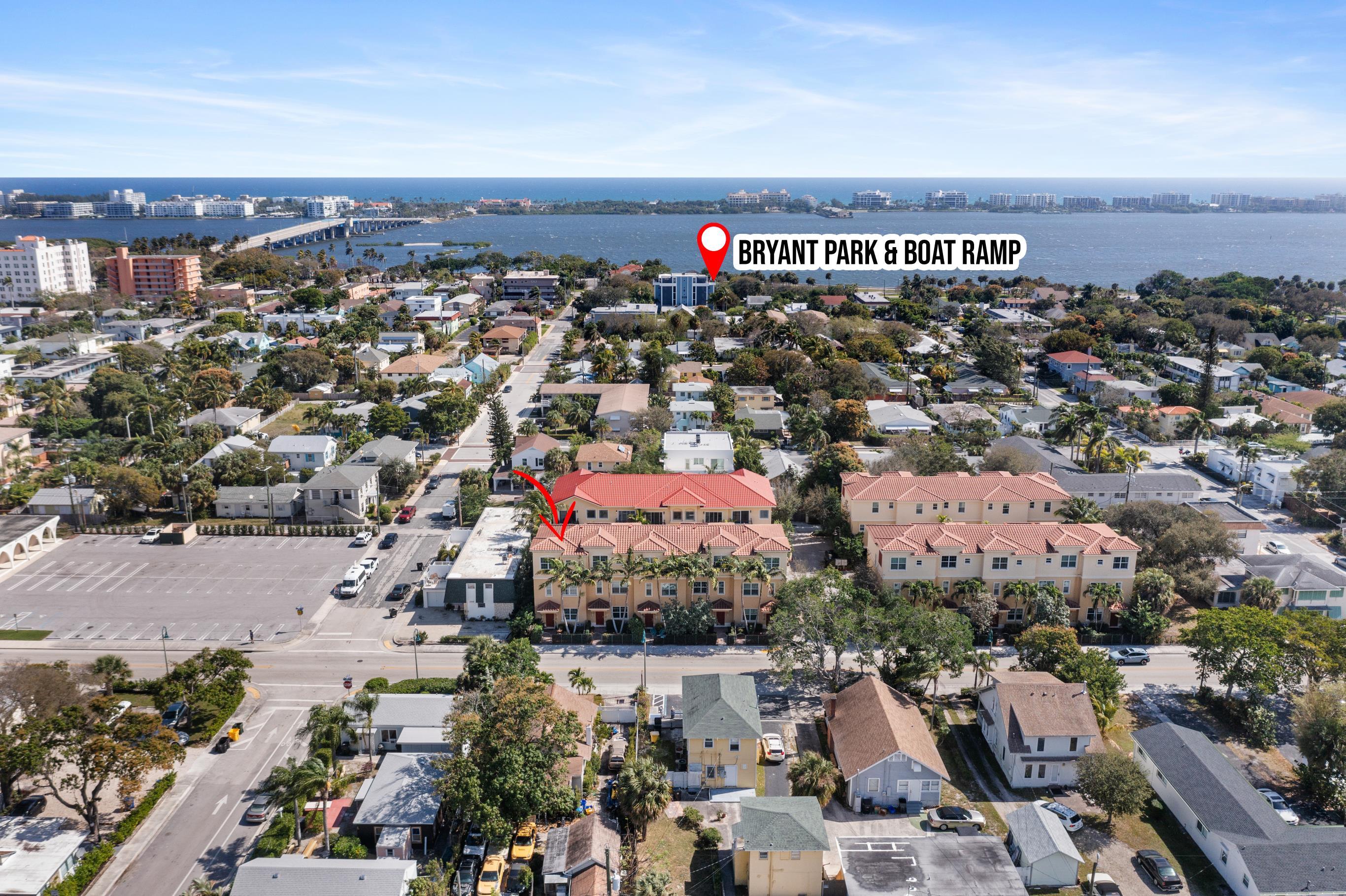 220 S Federal Highway 1