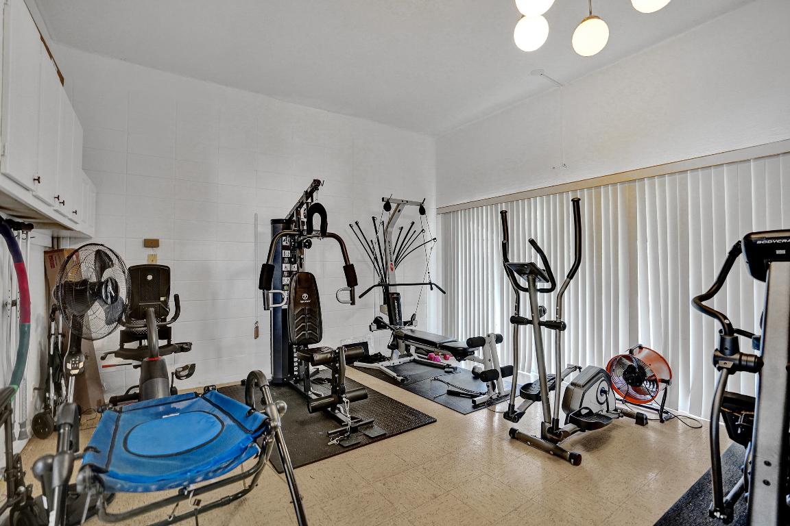 295 Main Boulevard B