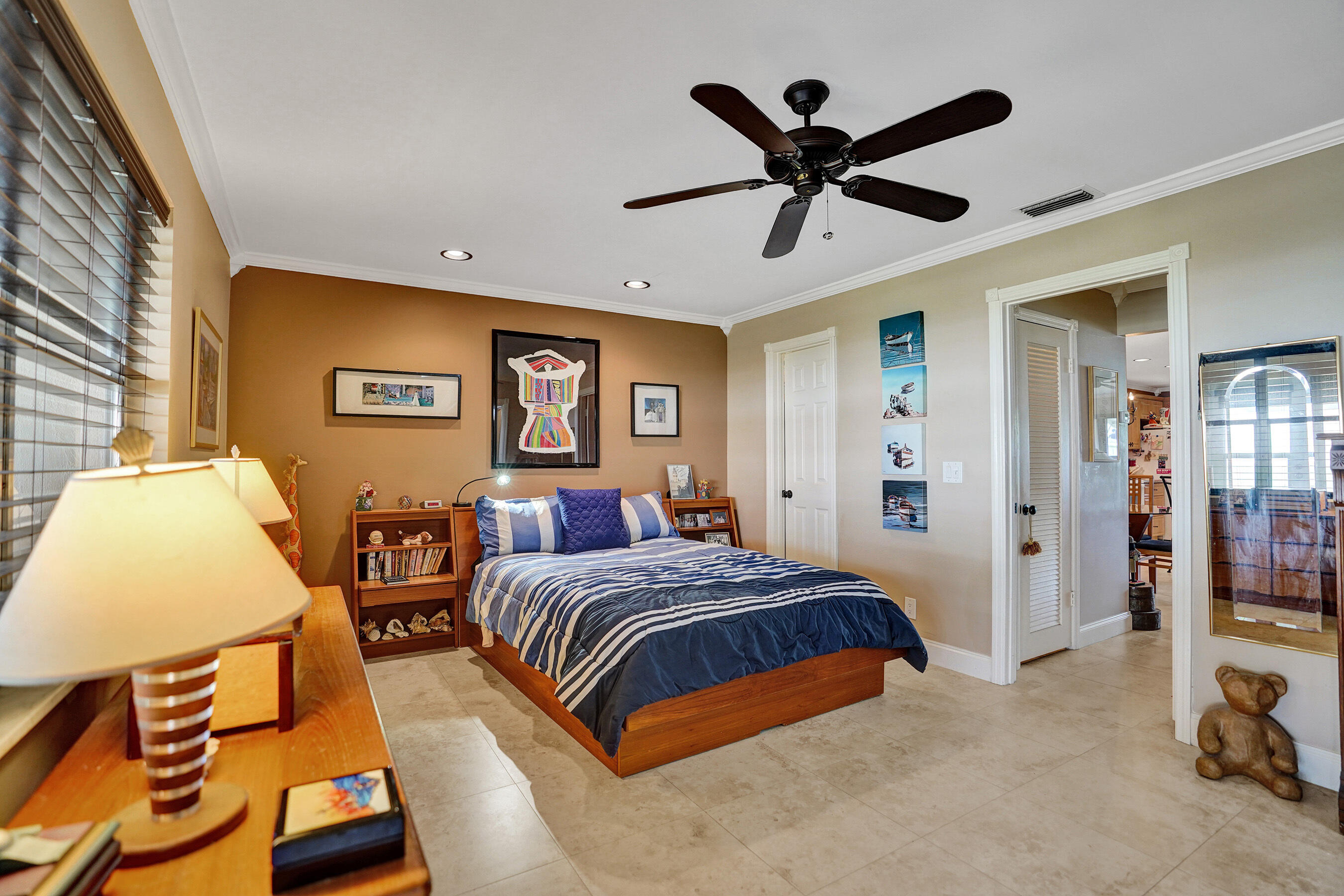 295 Main Boulevard B