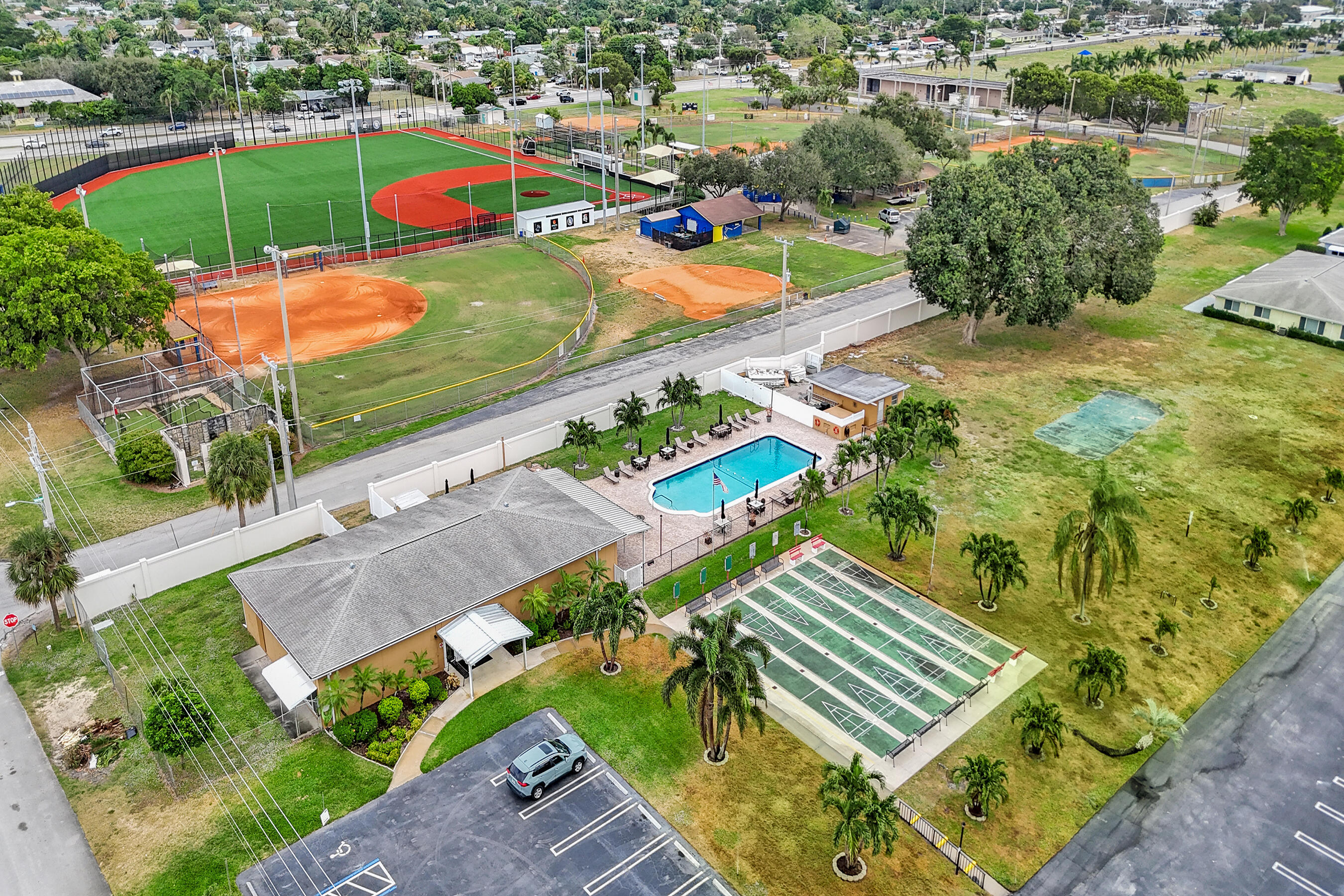 295 Main Boulevard B