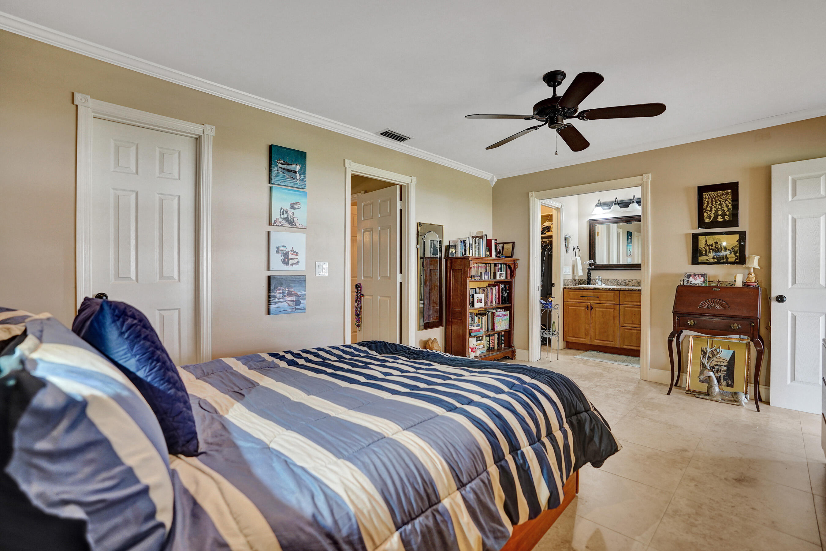 295 Main Boulevard B