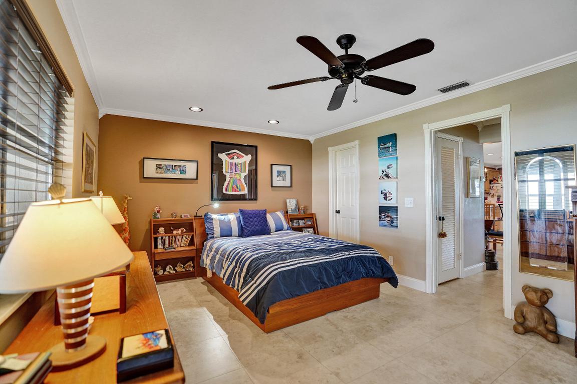 295 Main Boulevard B