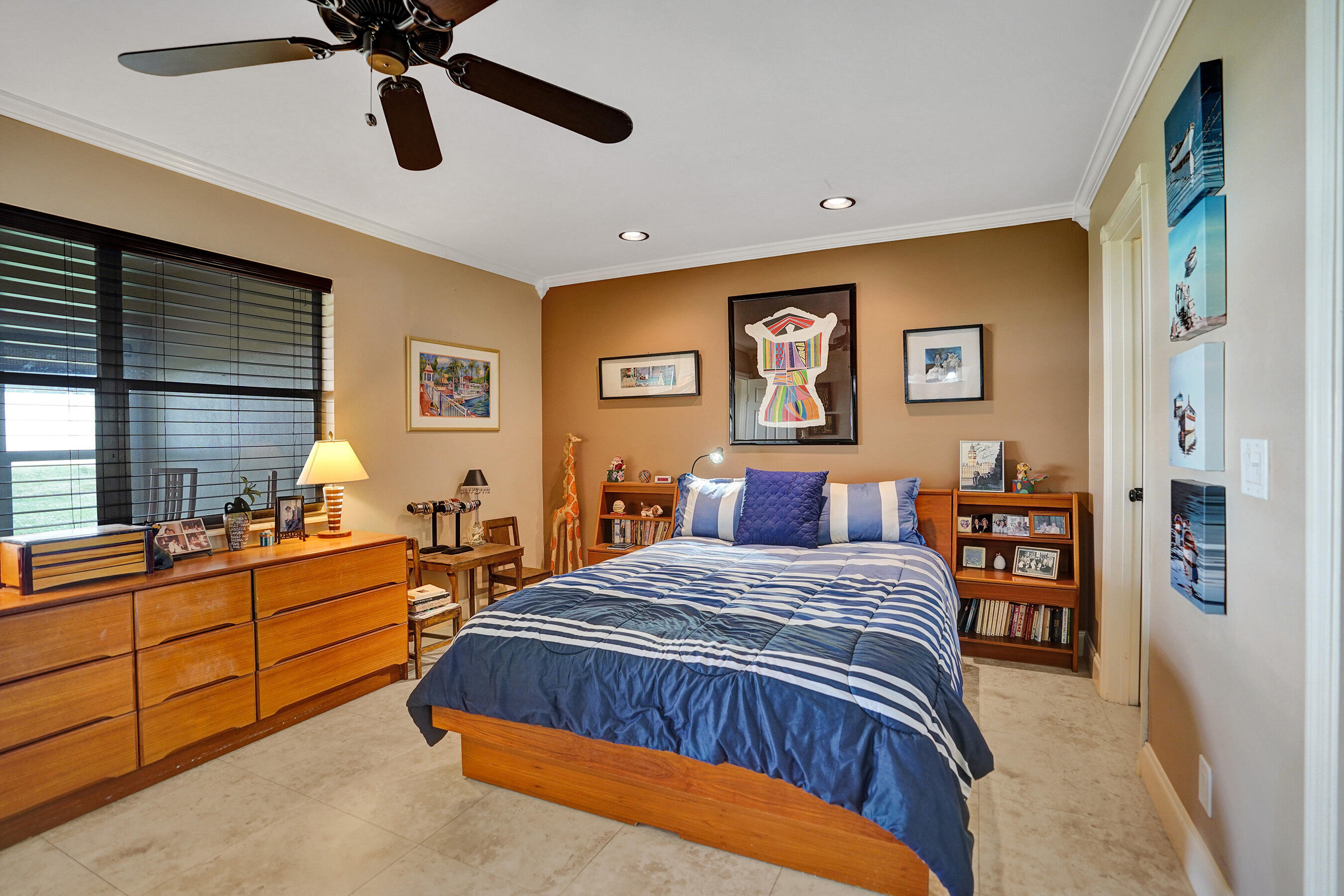 295 Main Boulevard B