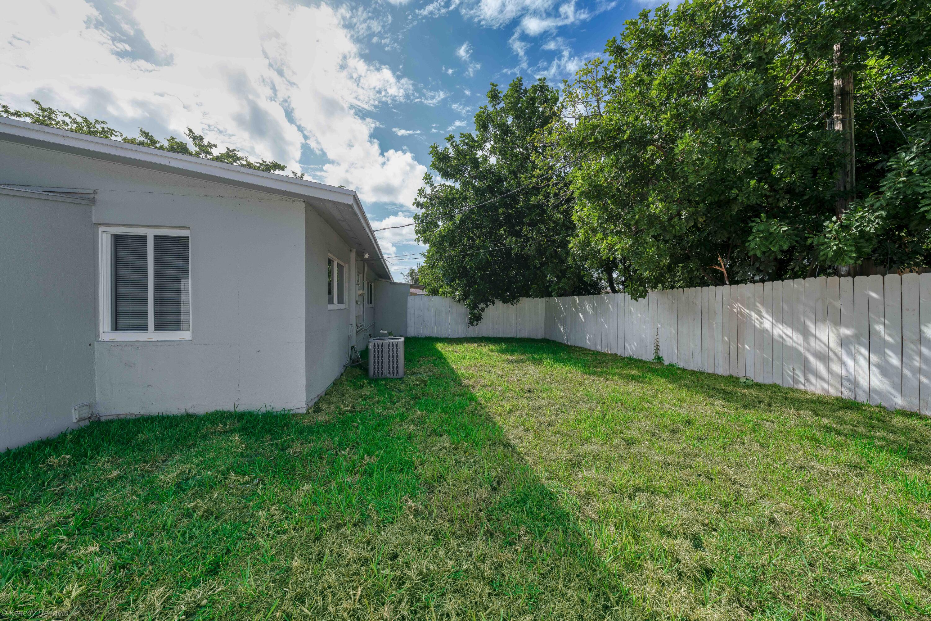 319 NE 13th Avenue 2, Pompano Beach Unit: 2