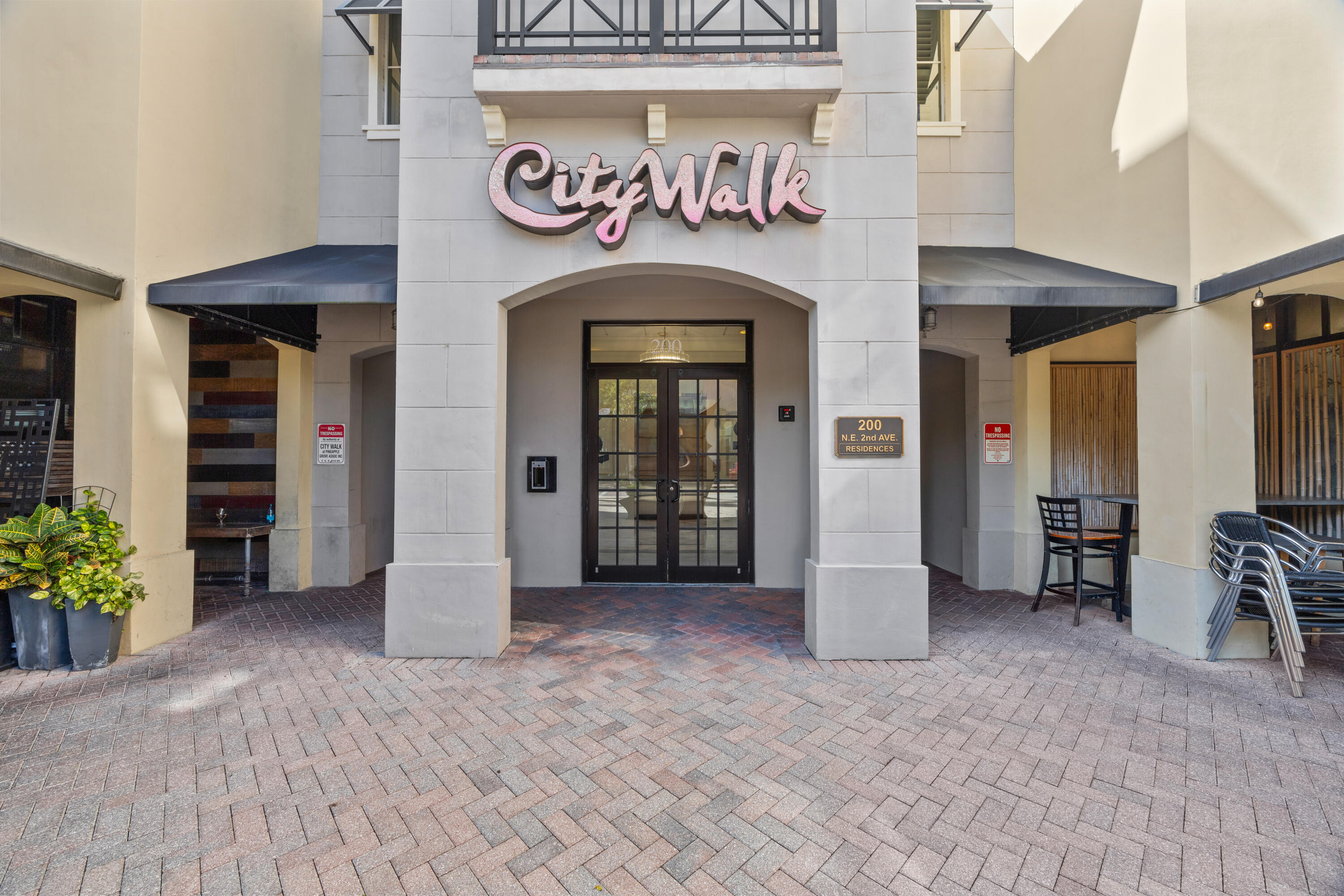 200 NE 2nd Avenue 207, Delray Beach Unit: 207