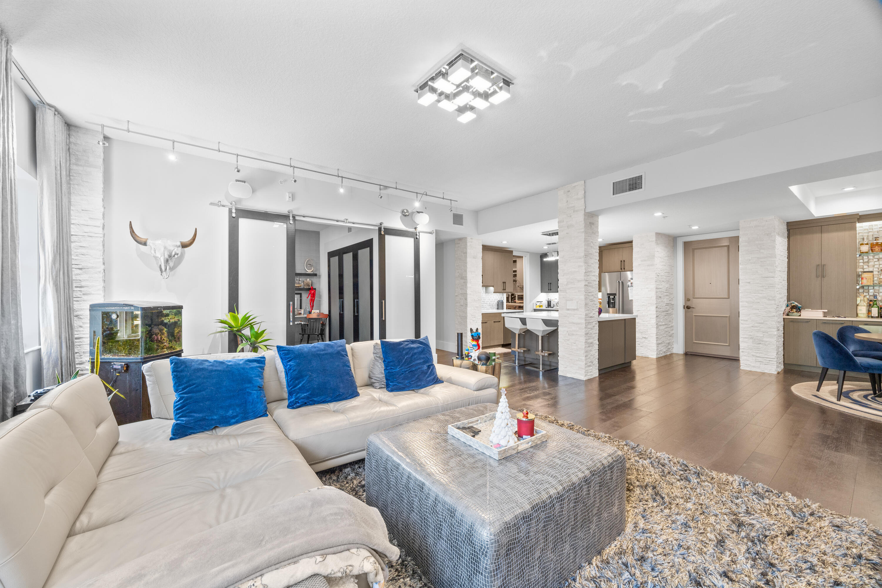 200 NE 2nd Avenue 207, Delray Beach Unit: 207