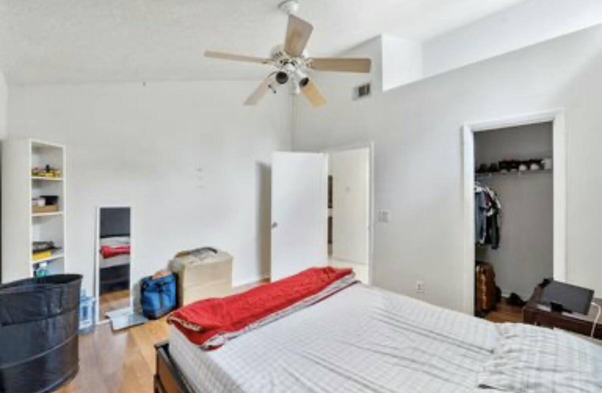 4337 Woodstock Drive D