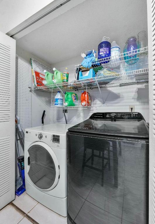 4337 Woodstock Drive D