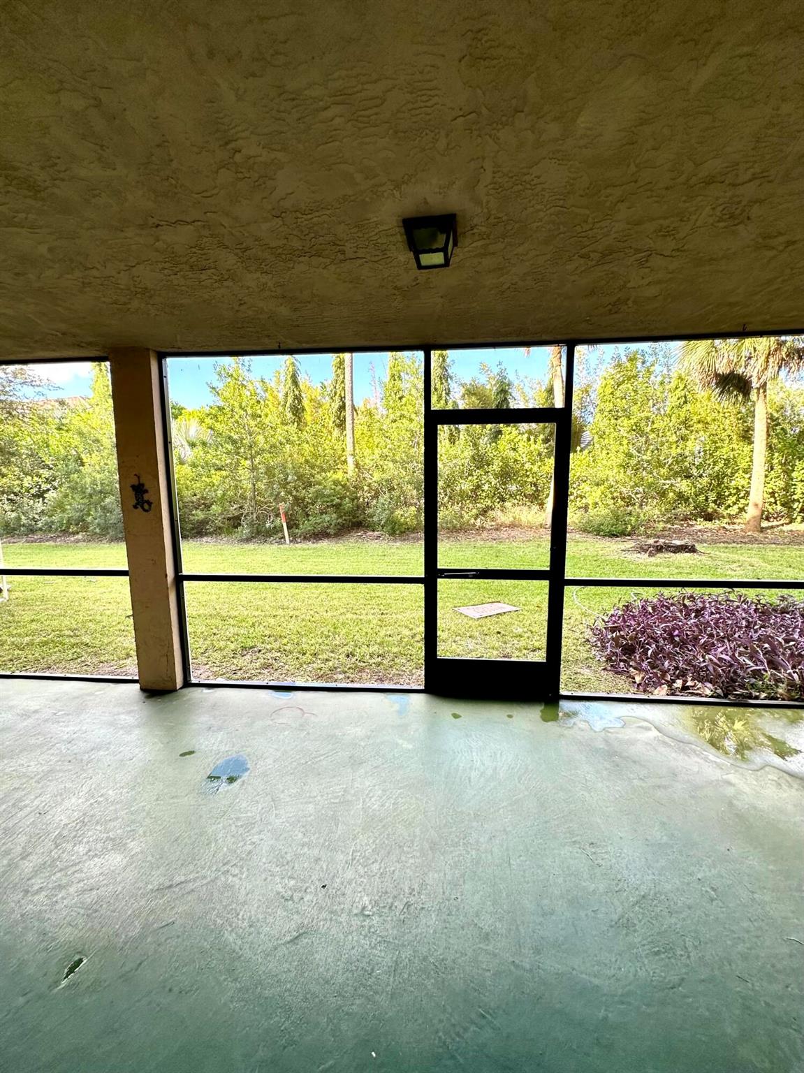 9235 SW 8th Street 114