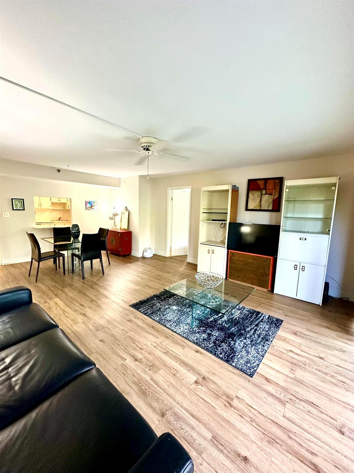 9235 SW 8th Street 114