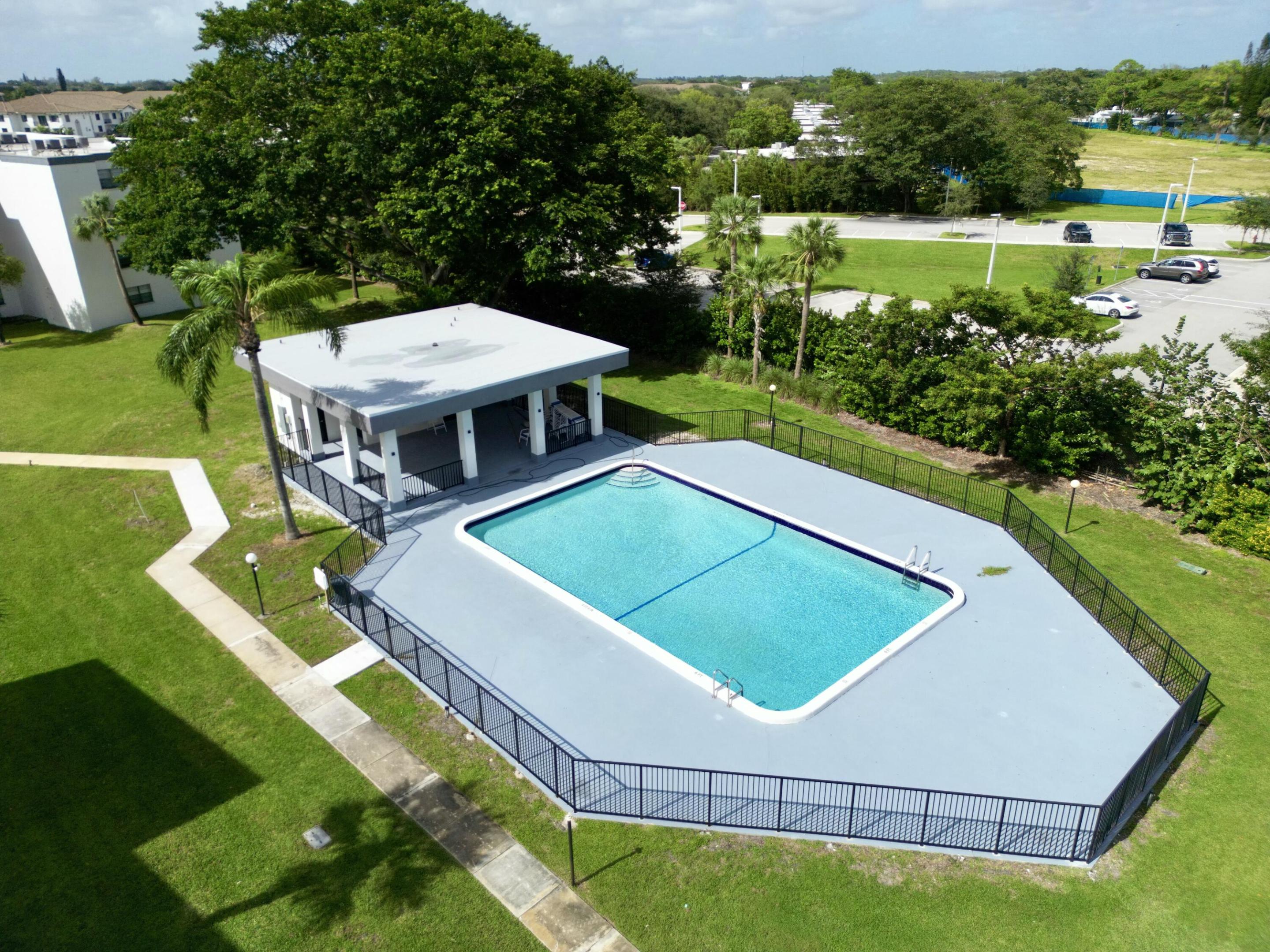 9235 SW 8th Street 114