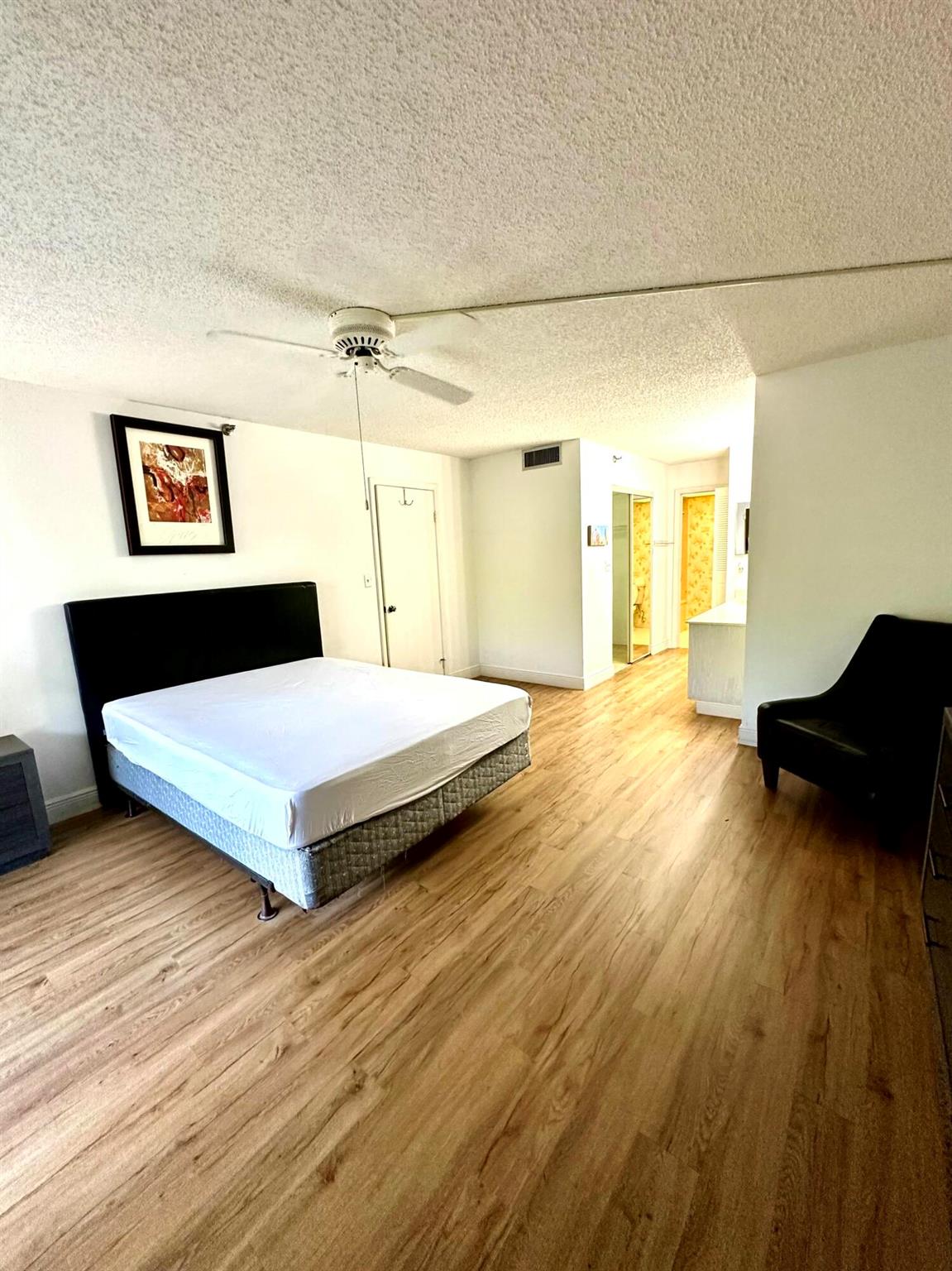 9235 SW 8th Street 114