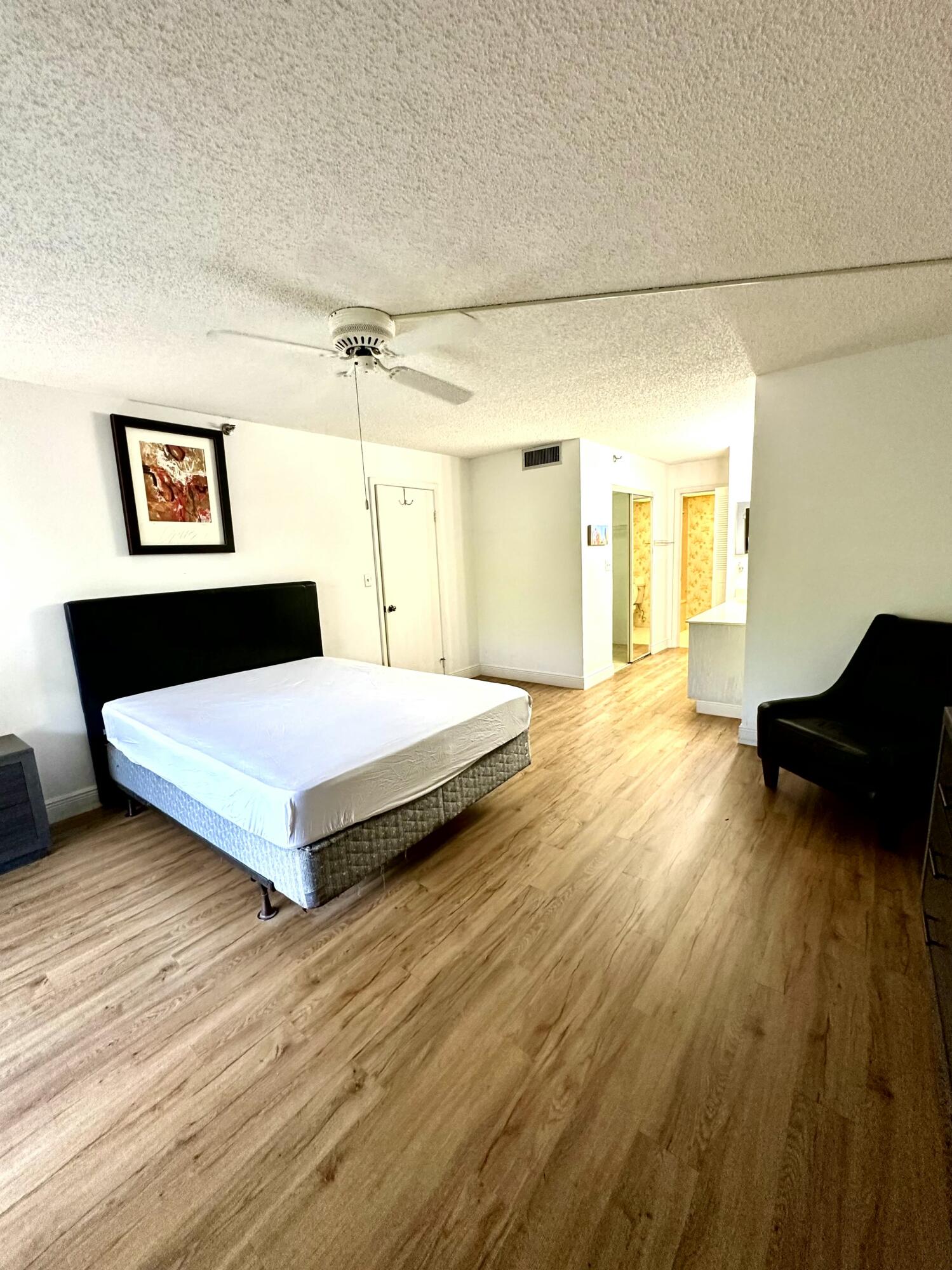 9235 SW 8th Street 114