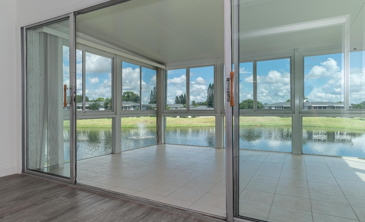 2731 SW 15th Street 202