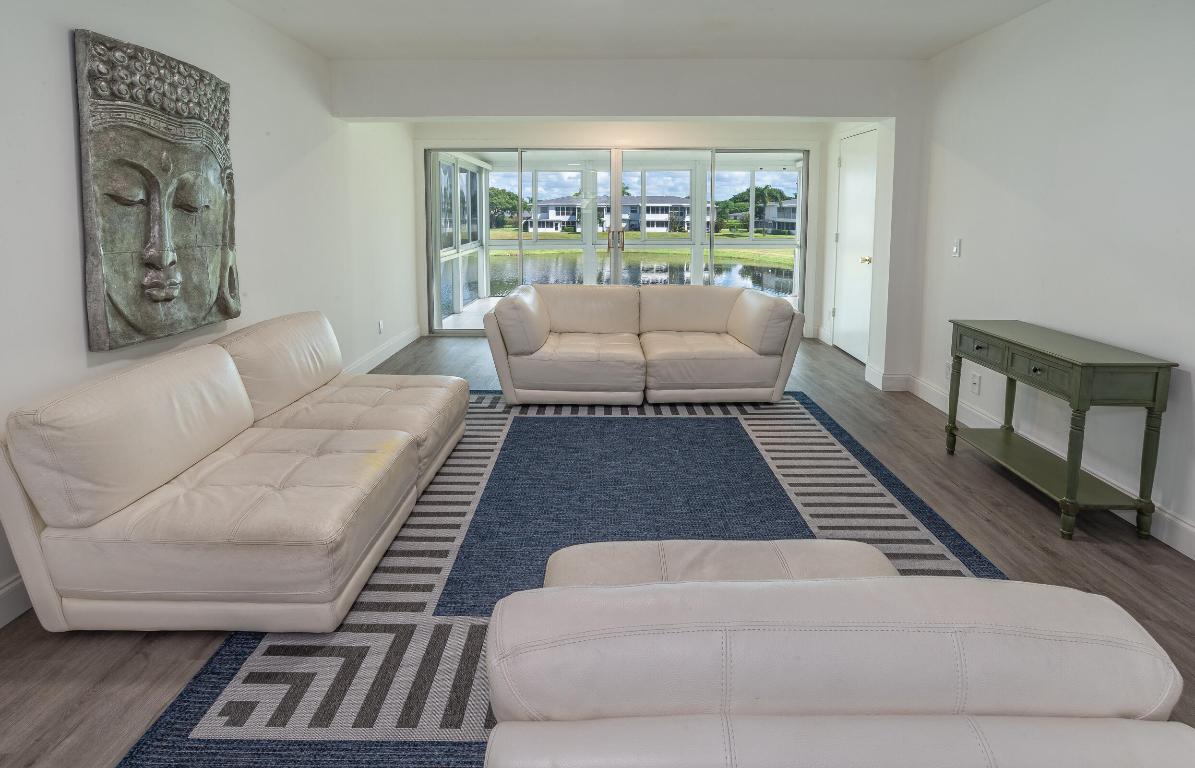 2731 SW 15th Street 202