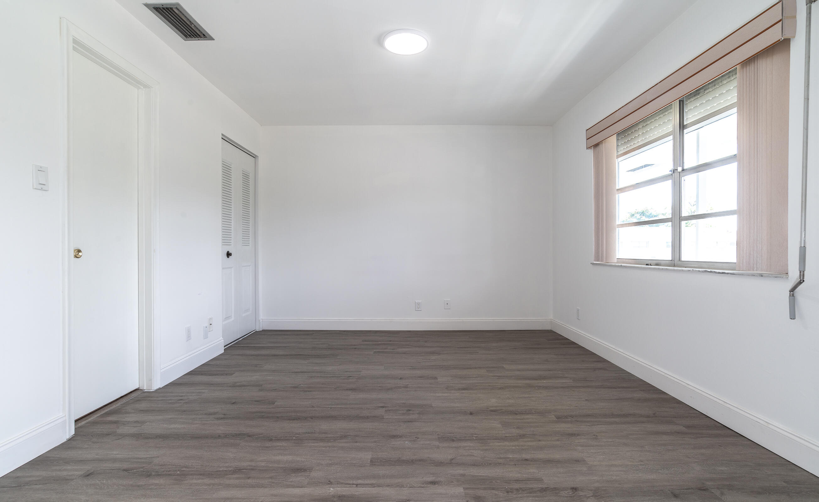 2731 SW 15th Street 202