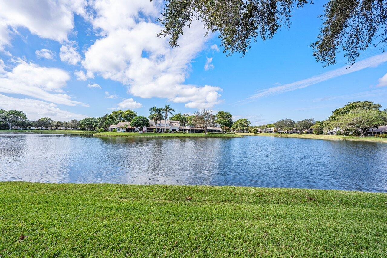 3132 Deer Creek Lake Shore Drive