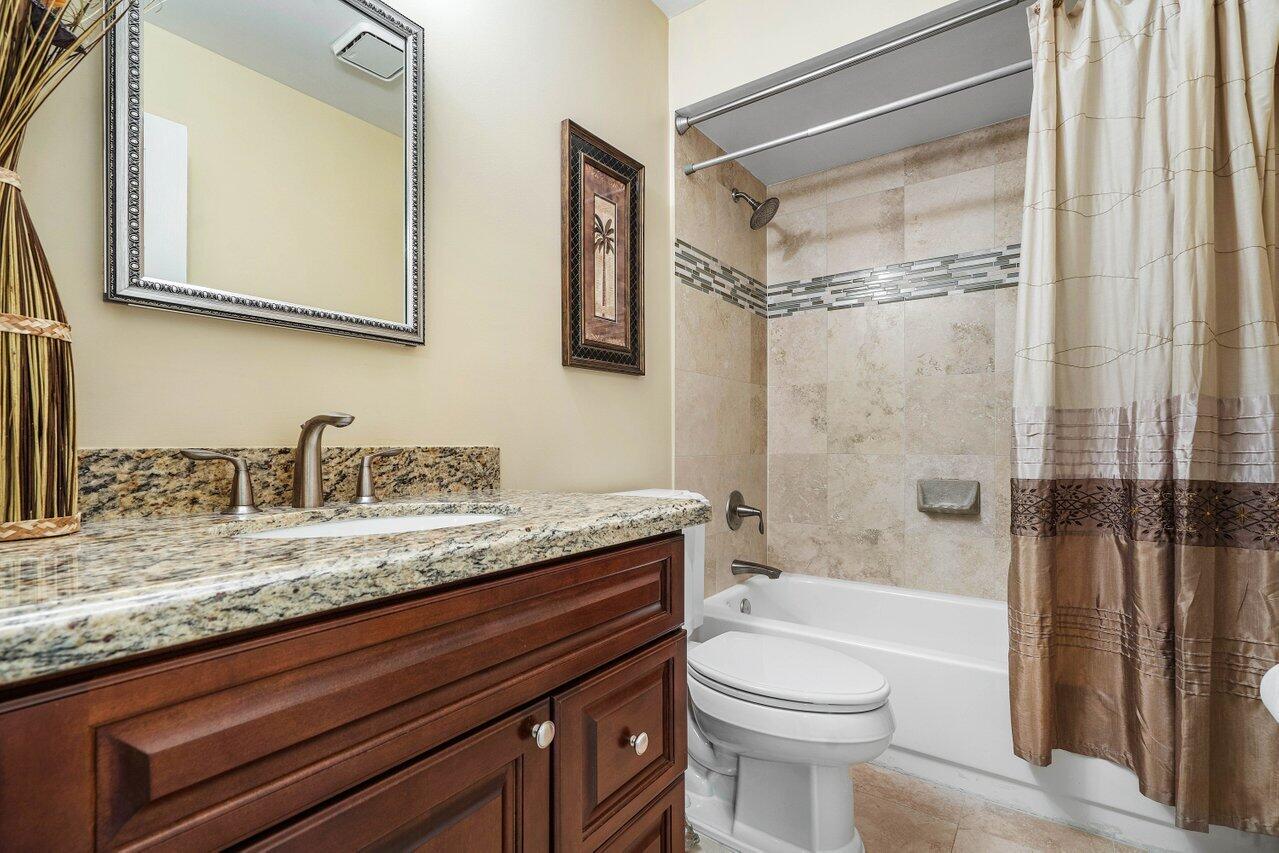 3132 Deer Creek Lake Shore Drive