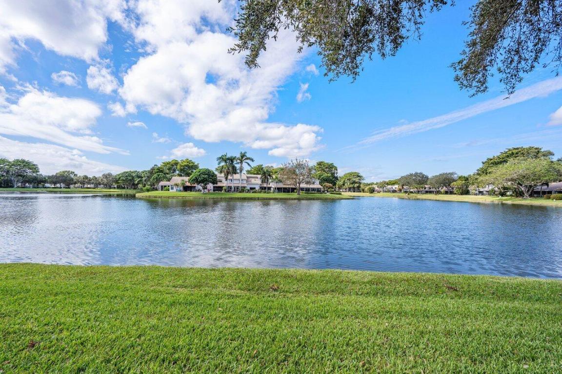 3132 Deer Creek Lake Shore Drive