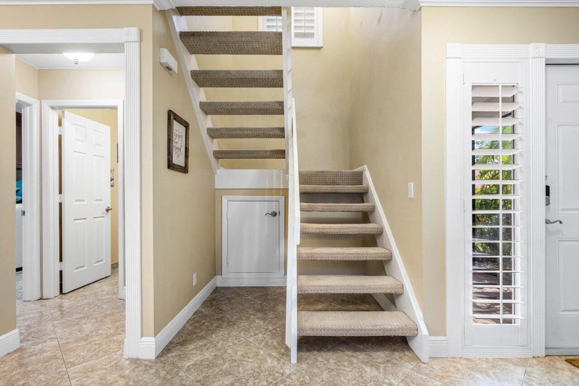 3132 Deer Creek Lake Shore Drive