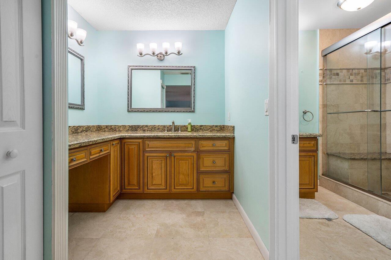 3132 Deer Creek Lake Shore Drive