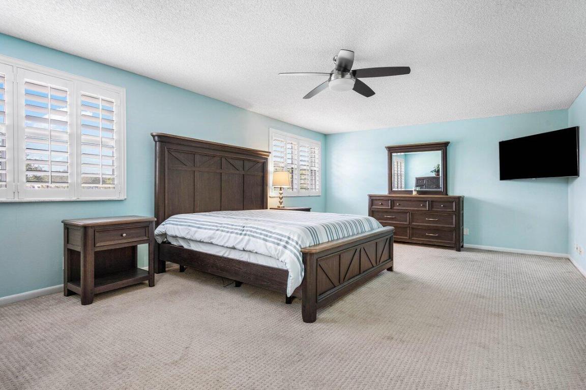 3132 Deer Creek Lake Shore Drive