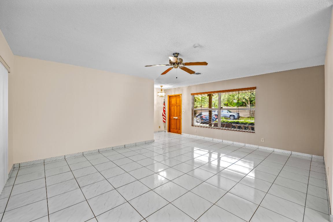 721 New Castle Street, Boca Raton