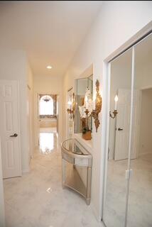 7357 Viale Michelangelo