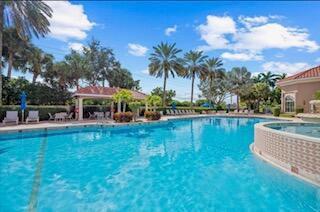 7357 Viale Michelangelo