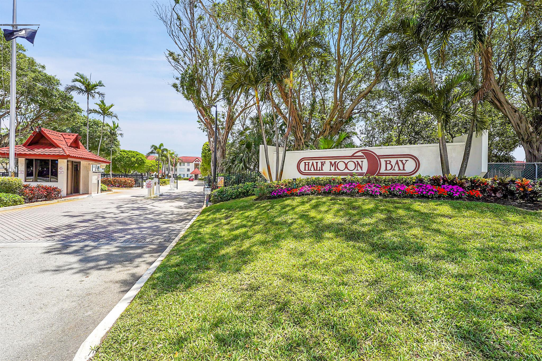 102 Half Moon Circle C3