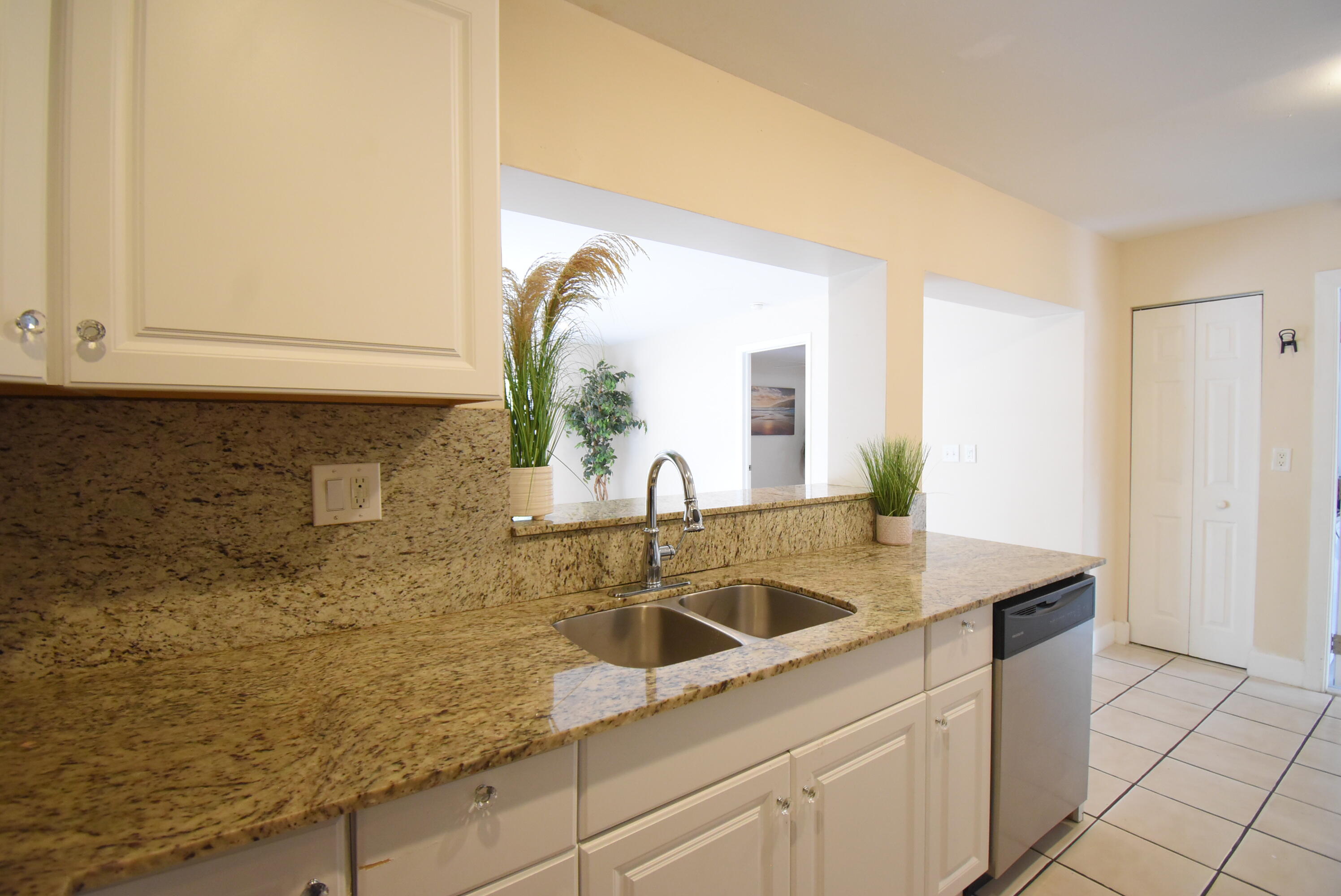 9529 Saddlebrook Drive