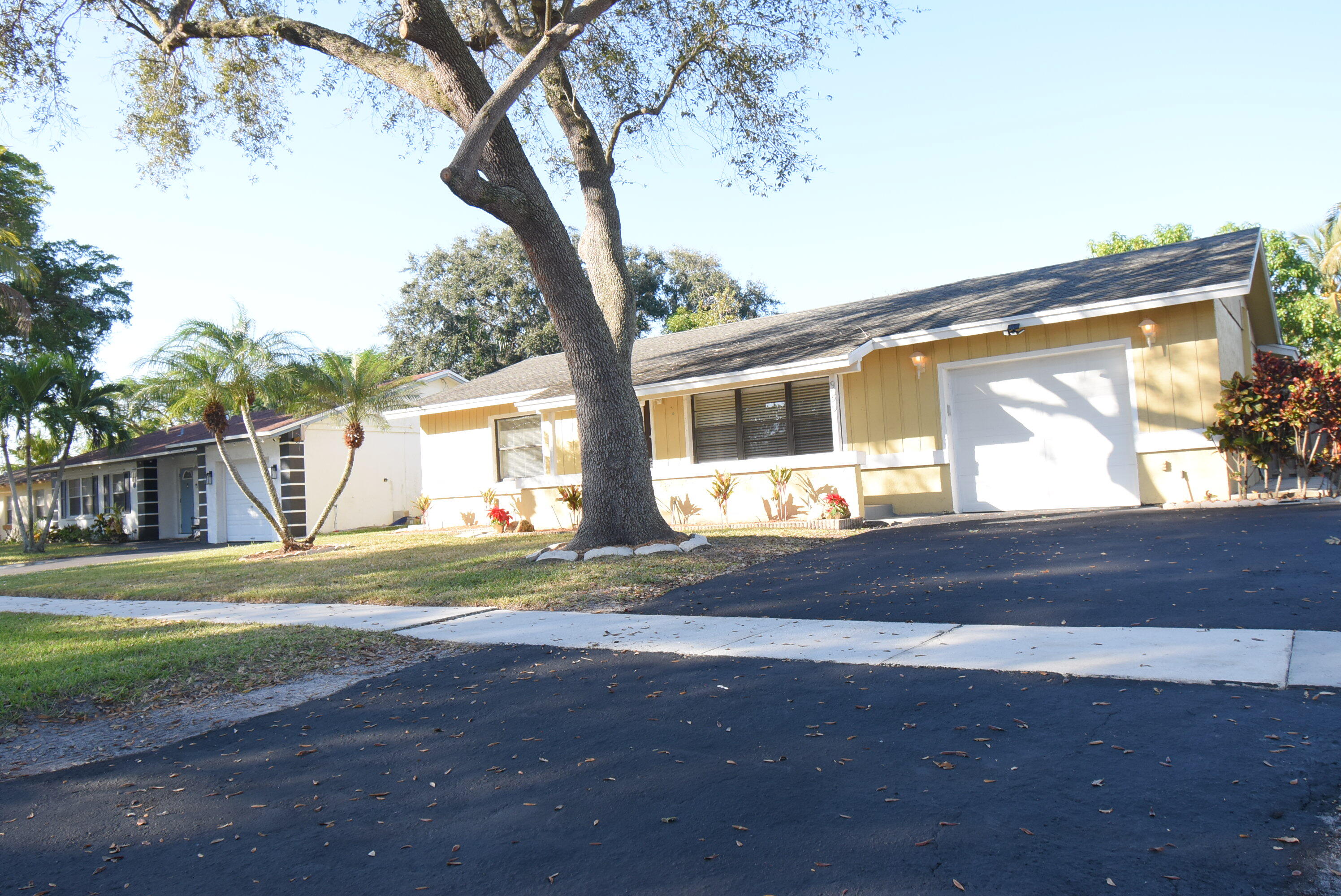 9529 Saddlebrook Drive