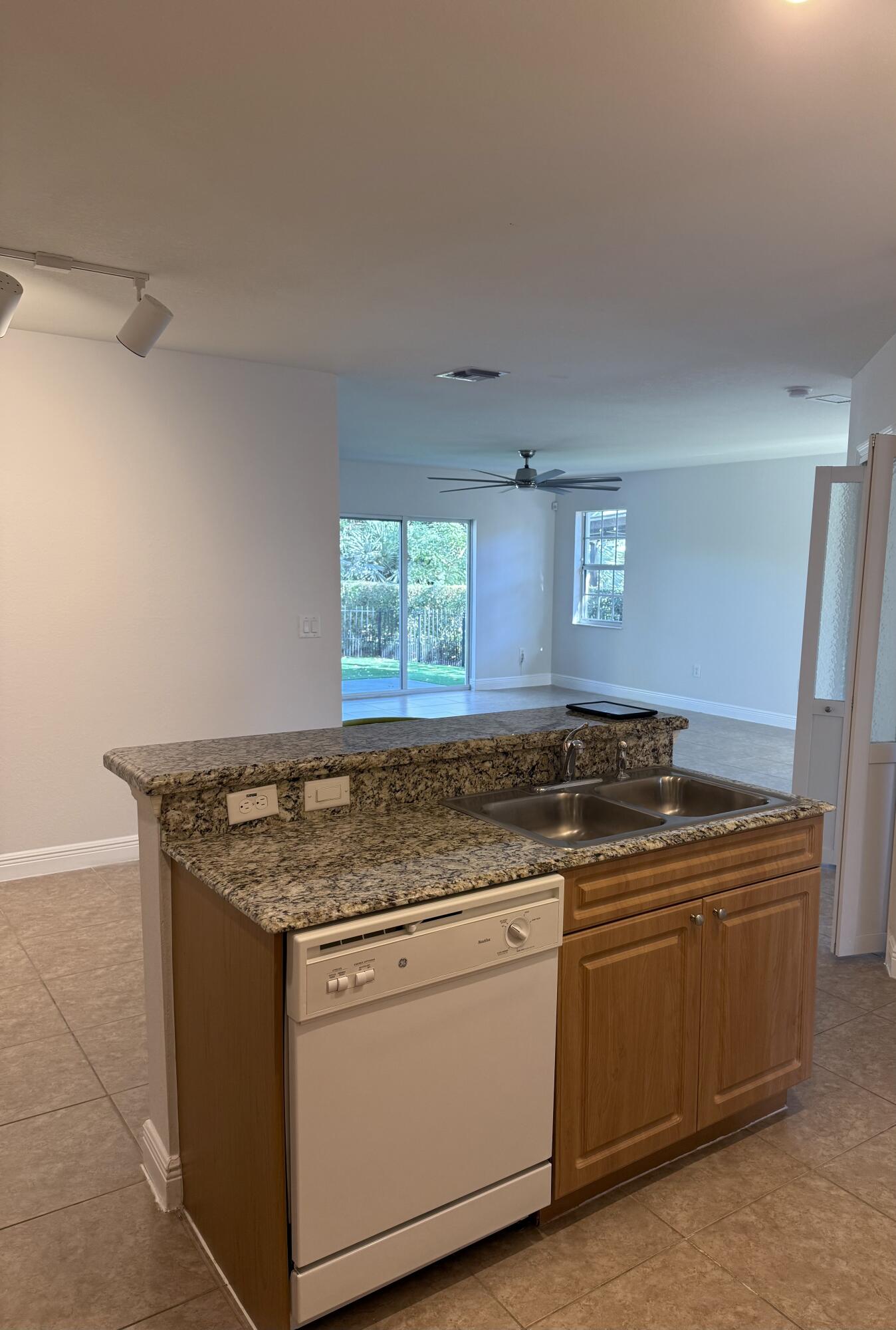 6703 Old Farm Trail Trail