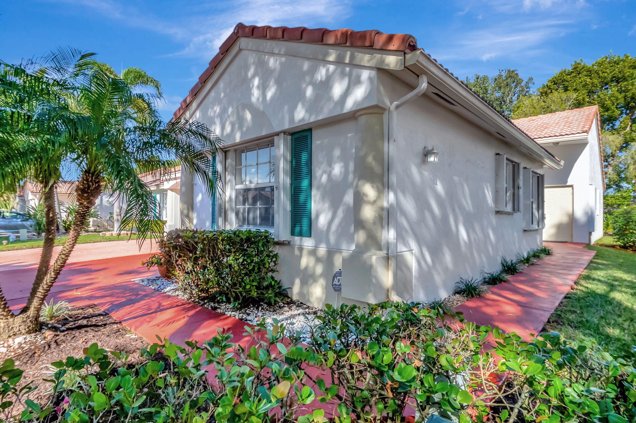 6065 Petunia Road